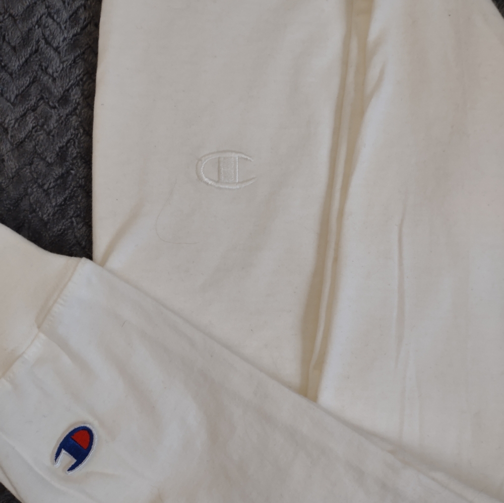 Men's Champion Long Sleeve Tee, White, Small - Picture 2 of 2